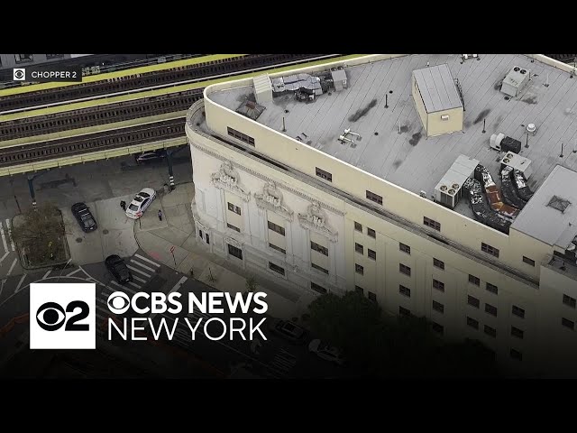 2 teens found with guns in separate incidents at Brooklyn, Bronx schools, police say