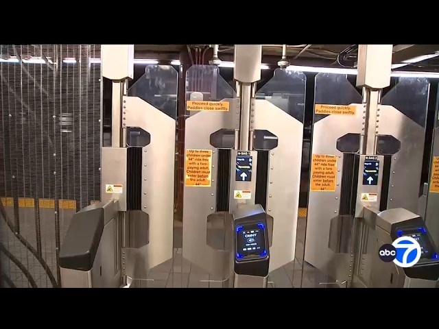 MTA says plan to reduce subway fare evasion is working; 20 more stations getting modern gates