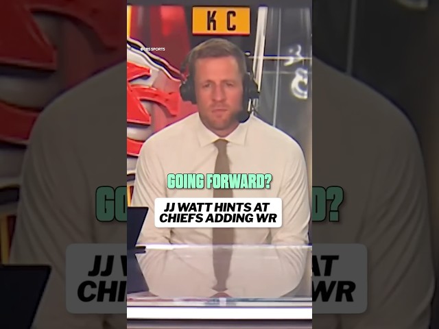 Tyreek Hill back to the Chiefs? 😳 #nfl #NFLPostgame