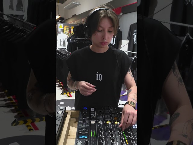 IN LIVE 001 - LOURDES (Bogotá, Colombia]) [Techno Set]