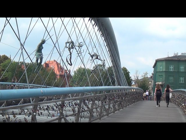 PSVR 3D KRAKOW, POLAND Father Bernatek Footbridge