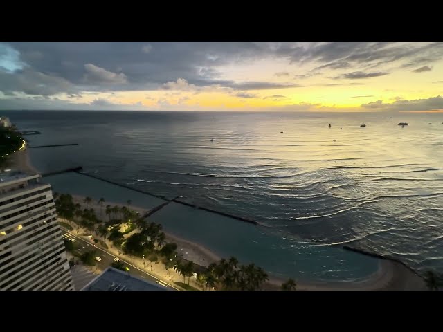 Kuhio Beach and Ponds: 6 Early night panorama