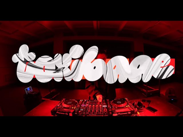 HYPNOTIC TECHNO DJ SET @ URBAN RAVE  | TOXIBAAE