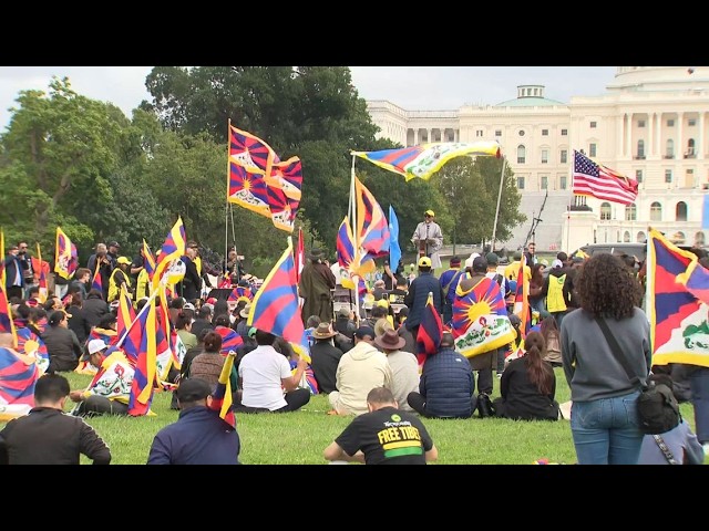 Hundreds protest Xi Jinping's visit to DC