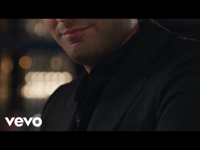 Emelie Munck - One Night In Dubai