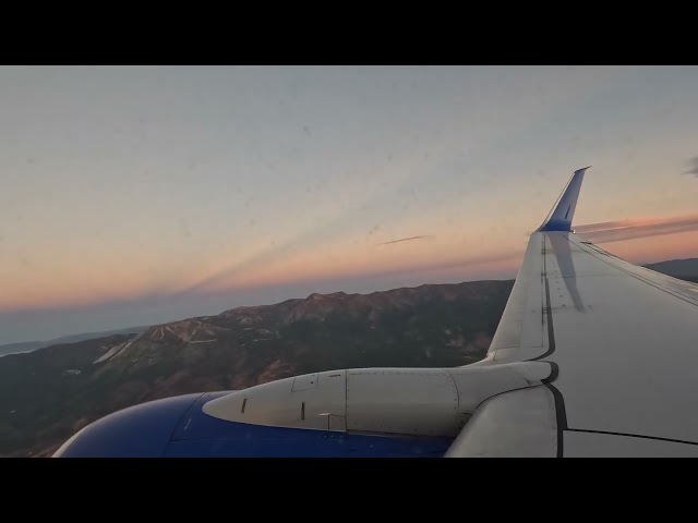 United 737-800 Full Flight | Reno to Denver | Smooth Morning Takeoff & Relaxing Wing View