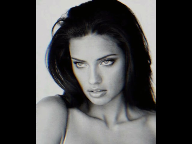 "YOUR LOOKS CAN KILL"  ( supermodel bueaty !!!!!! ) 