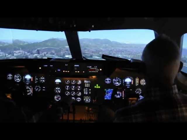 16 years old virtual pilot fying Real DC-10 simulator