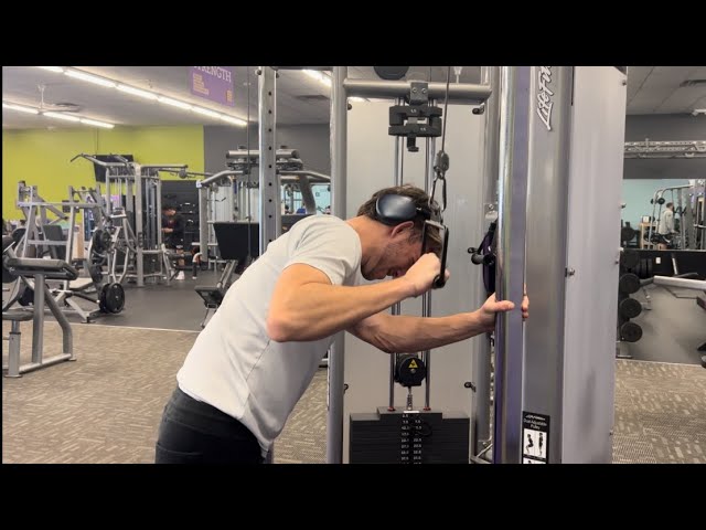 Bulkaholic #8 Tricep and Shoulder Day