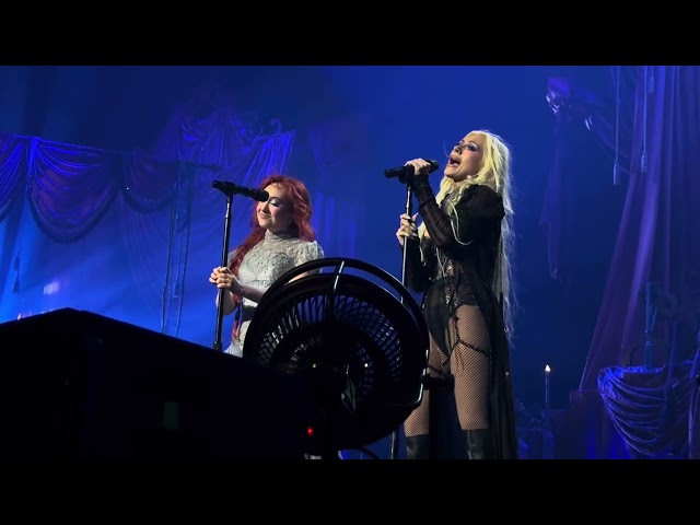 Chappell Roan feat. Christina Aguilera — Coffee (Live at The Super Graphic Spectacular 10.21.26)