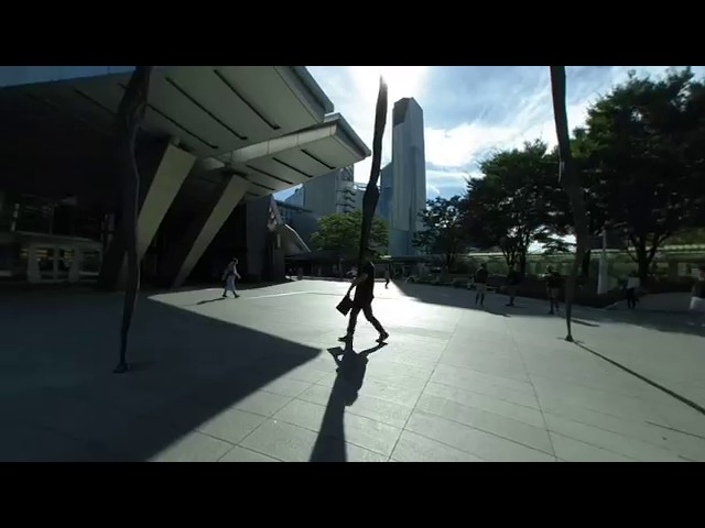 VR180 test at Roppongi Hills (Edit - Append Metadata)