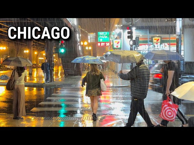Heavy Rain Walk In Chicago - Downtown Walking Tour Thunderstorm and Rainstorm  ASMR 4K