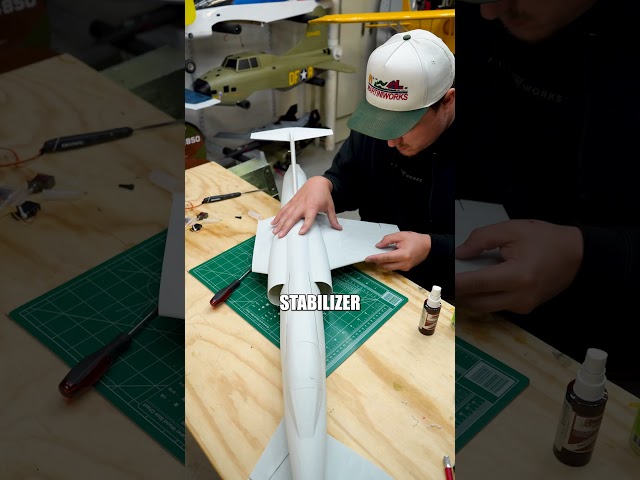 Assembling a 3D Printed RC F-104 Starfighter!