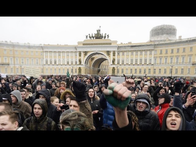 State Media Blackout As Anti-Putin Protests RAGE In Russia