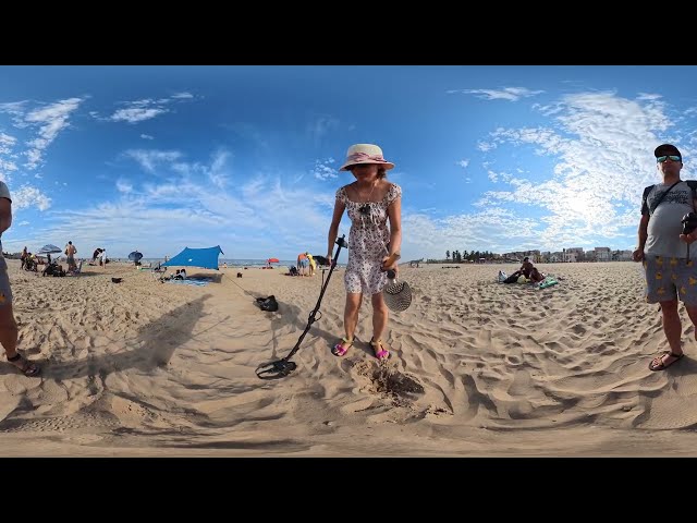 🎯 My Detector Wouldn't Let Me Ignore This Spot | Beach Treasure Hunt 360°