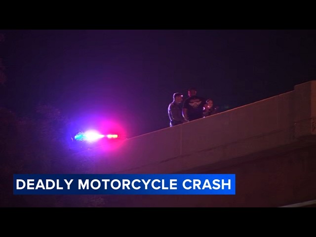 Motorcyclist dies after crashing on elevated I-95 ramp, falling onto street below in Philadelphia