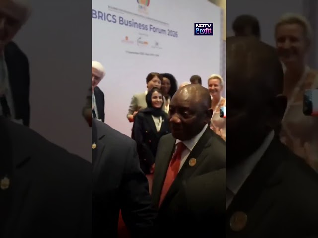 Foreign Delegates Pull Modi To Click Pictures During The Event #shorts #modi