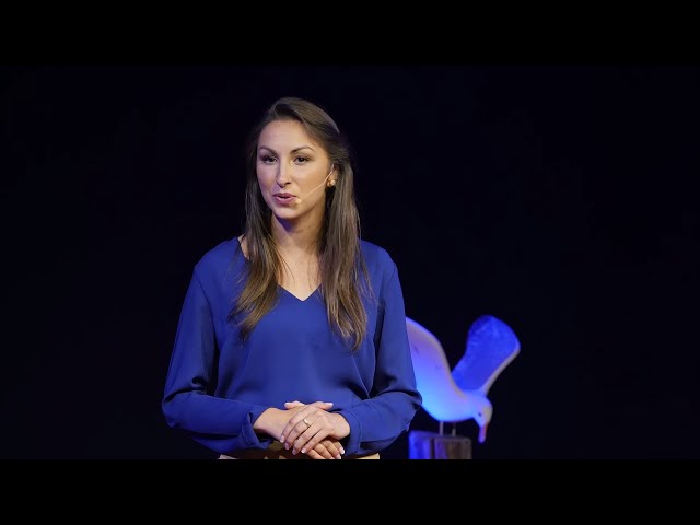How Habits of Honesty and Transparency Can Transform Your Life | Jennah Dohms | TEDxWhiteRock