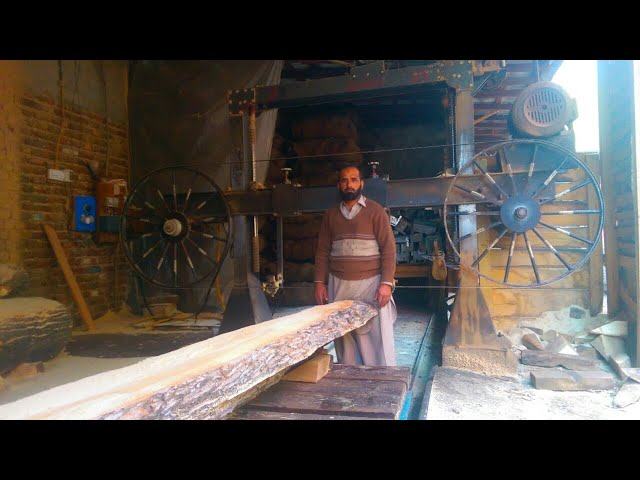 How to cutting wood on ara machine | Wood cutting machine in Pakistan / India | All tech process