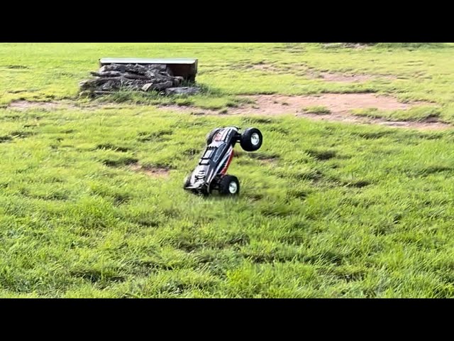 POLAR LIGHTS ON 3s/ LOSI BAJA REY 2.0 TIRE SWAP. FUN WITH BOTH!