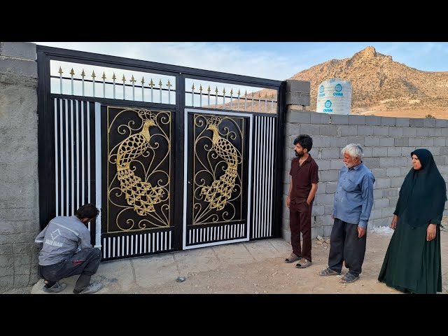 Our Courtyard Gate Got a Beautiful Makeover! | Nomadic Family🏡🎨