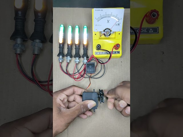 Four Signal Light and Anloang Voltmeter Powered by Servo motar Genretor