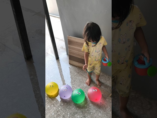 Learning Colors and Similar Object Names Yay 🥳🎉 #shortsvideo #poppingballoons #learningisfun #lea...
