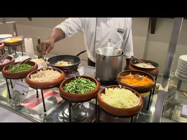 Making Pad Thai Nodules in 5 Star Hotel | Royalty free stock video footage - No copyright- 4K