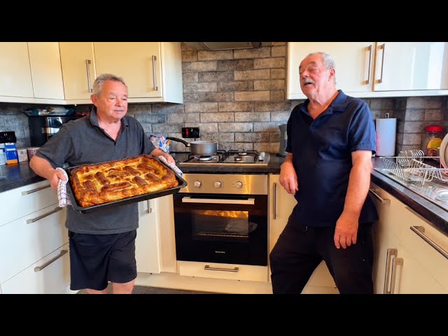 Cook a classic British dinner with two old men 