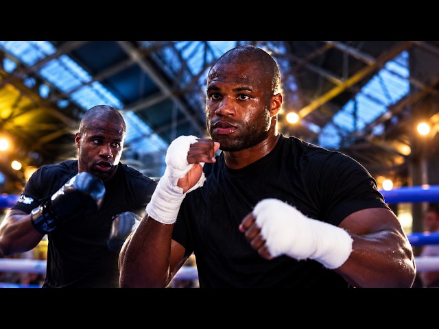 Daniel Dubois in Action at London Open Workout