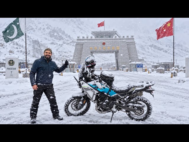Finally china border dekh lia pehli baar 😍 Snowfall shuru hogai achanak 🌨️