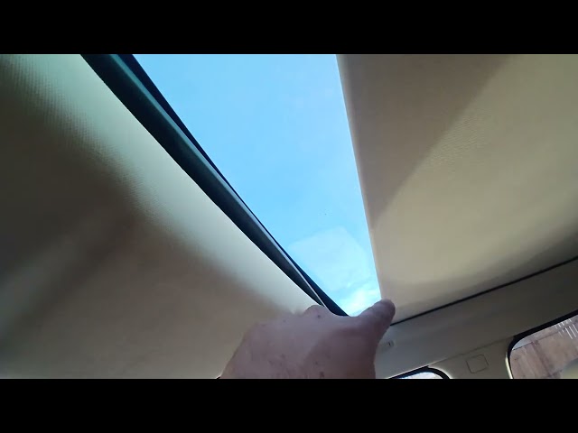How to Open & Close the Panoramic Roof in a Range Rover Evoque (2011–2018) | Sunroof Guide