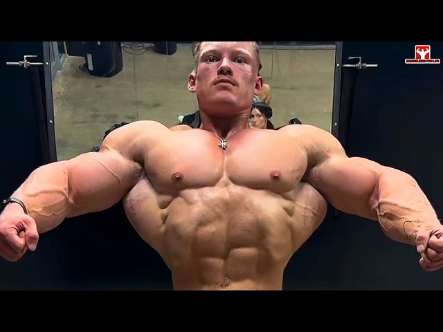 WORLD'S MOST AESTHETIC YOUNG BODYBUILDER - ONLY 22 YEARS OLD - Anton Ratushnyi