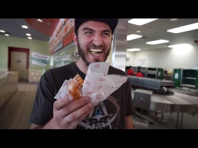 HOW TO GET FREE FOOD EVERY TIME!! | David Dobrik
