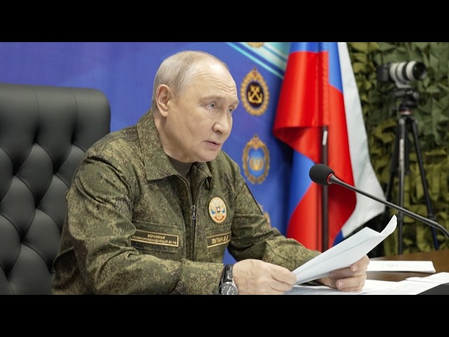 Putin visits the Joint Group of Forces command post