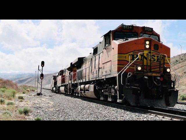 BNSF manifest takes the crossovers at Cameron as it heads east and descends the Tehachapi Summit
