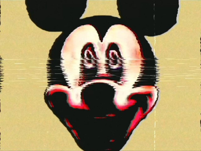Suicidemouse.avi (Analog Horror)