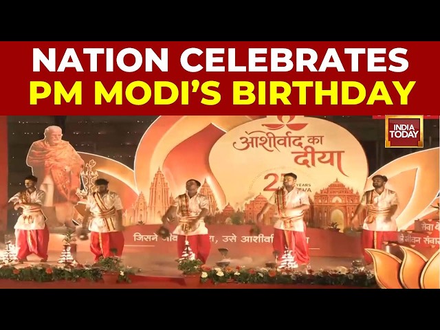 PM Modi's Nationwide Bday Celebrations: 'Ashirwad Ka Diya' Across Delhi, Mumbai, Varanasi And Patna