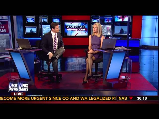 Martha Maccallum sheer black hose 1-24-2014