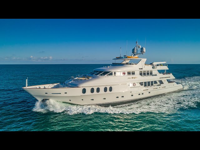 Yacht Photographer - 145' Christensen Motor Yacht "I Love This Boat"
