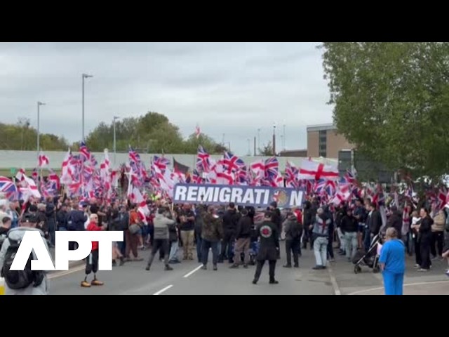 Britain First March Sparks Rival Chants As Police Separate Protesters In Tamworth | APT