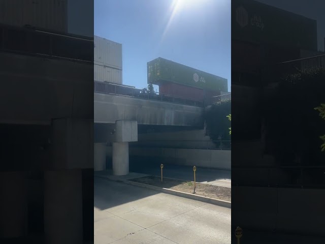 9/23/2026: UP 7957, 8615, 5522, 9785, 3014 lead an EB Double Stack Train in Pomona, CA