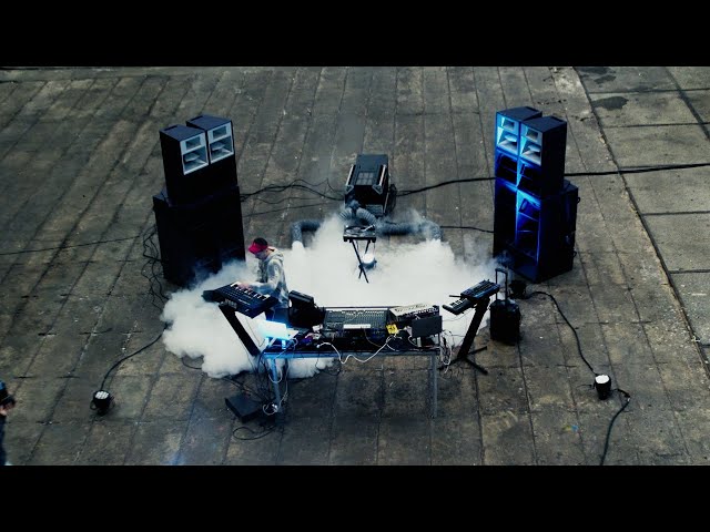 MAD DOG: DOWNTEMPO LIVE @ NDSM