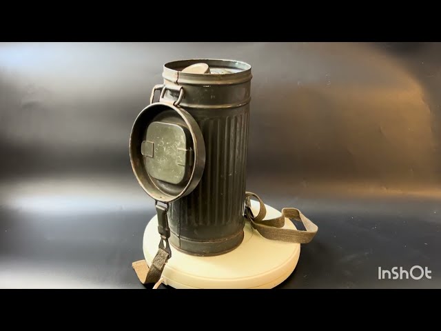 Немецкий противогаз в контейнере, полный комплект