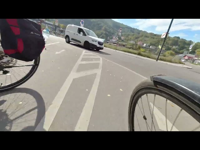 Boring bicycle commute - 20261007 #1 - It's only Rock'n'Roll