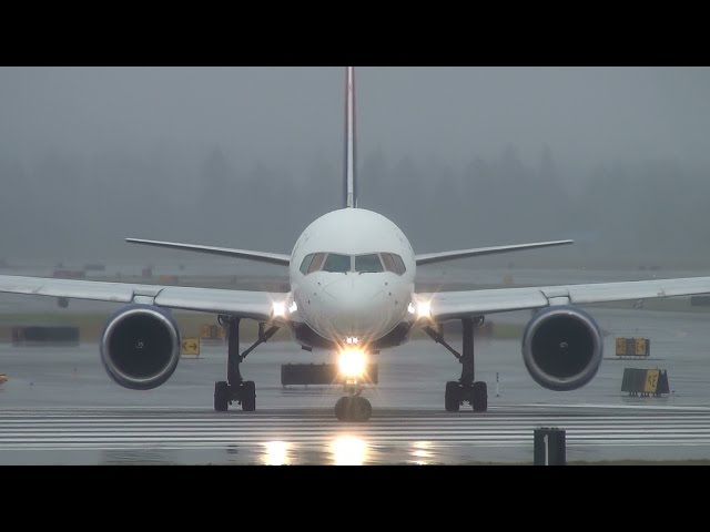 Delta Air Lines N683DA 757-200 Takeoff Portland Airport (PDX)