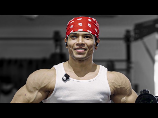 10 am Cheat Meal🍝 & Shoulder Training Tips💪