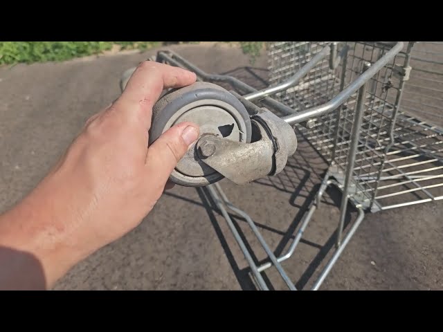 Never throw away your old shopping cart. Brilliant DIY ideas.