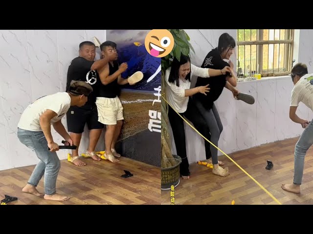 Screaming chicken blindfolded and beating people challenge!!Also girls😂