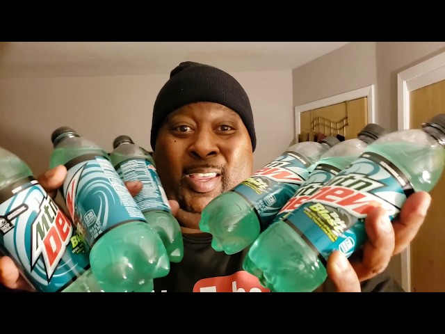 Trying Mountain Dew Baja Blast for the first time